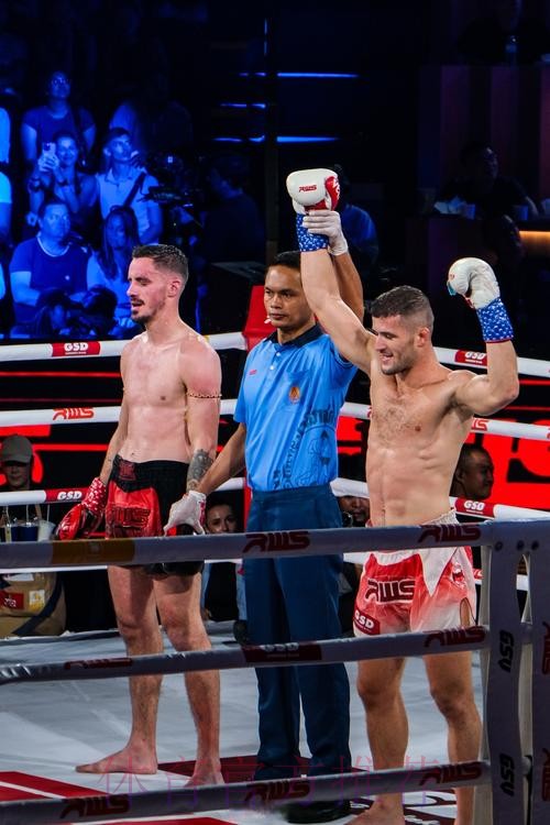 六台：阿隆索训练强度与安帅不同 注重高压反抢